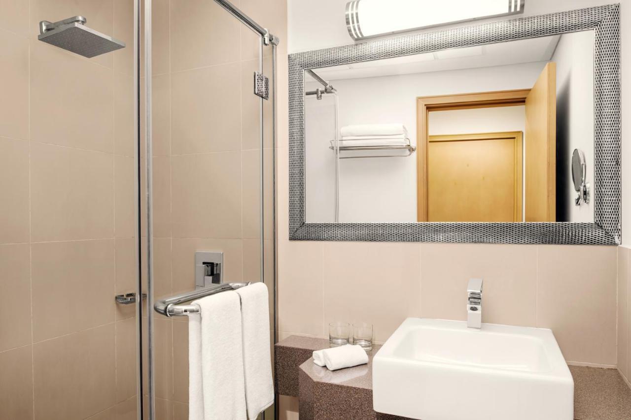 Adagio Premium Dubai Al Barsha Aparthotel Eksteriør bilde