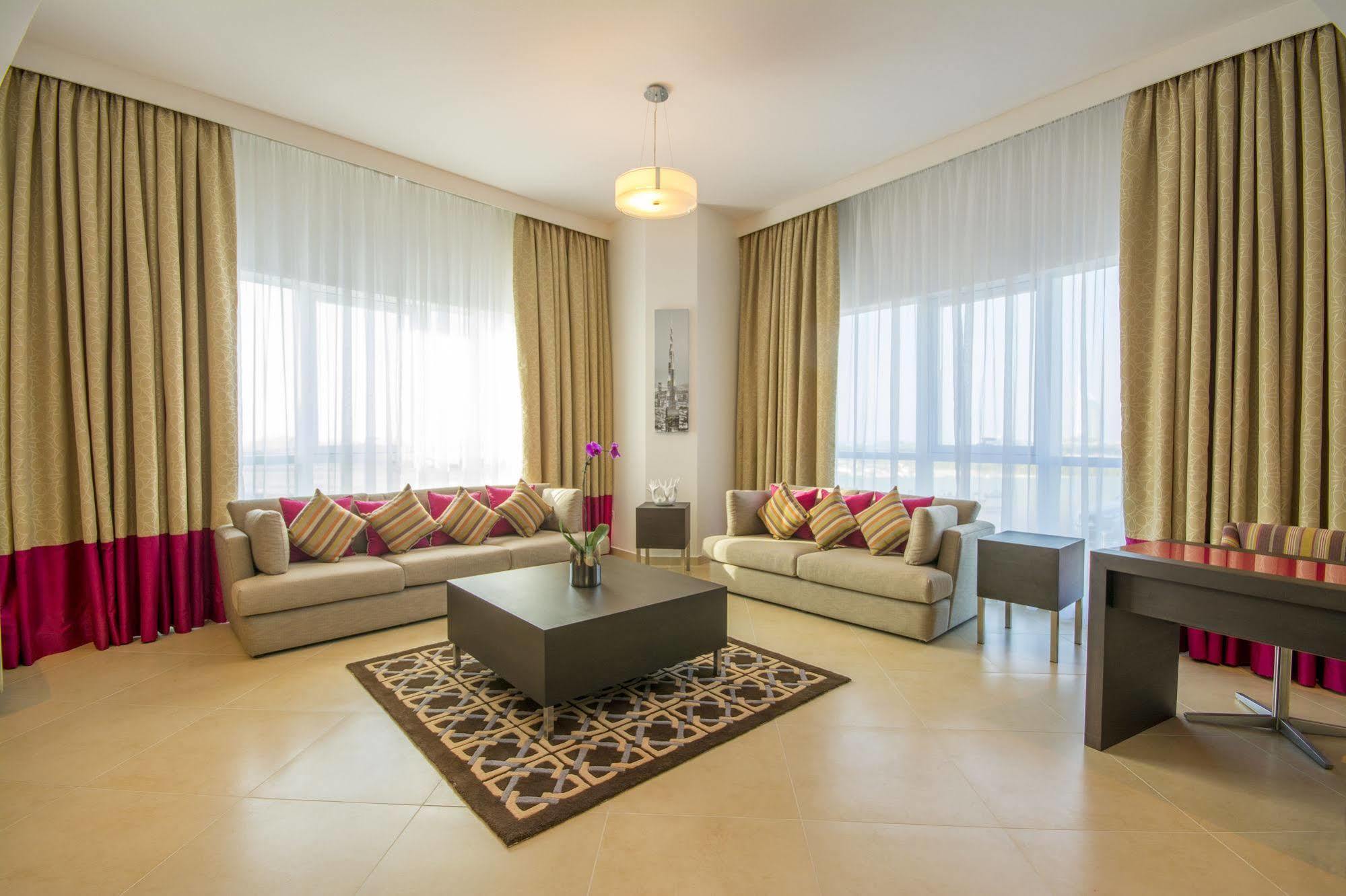 Adagio Premium Dubai Al Barsha Aparthotel Eksteriør bilde